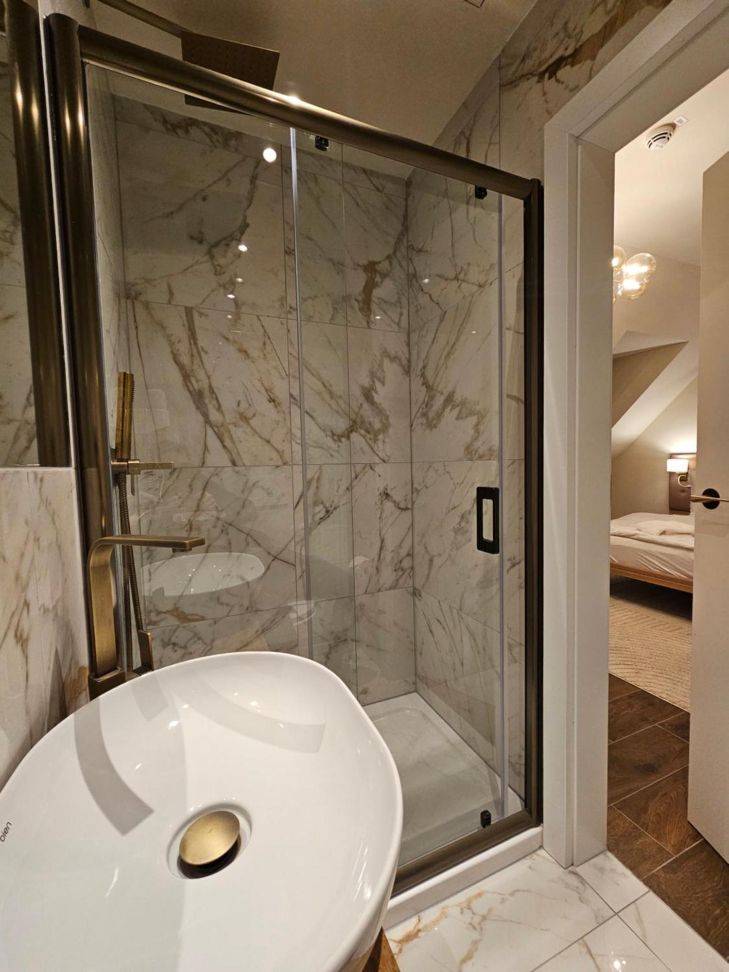 Easy Vienna By Stadtpark - Newly Renovated Экстерьер фото
